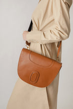 Load image into Gallery viewer, AUTUMN LEAF